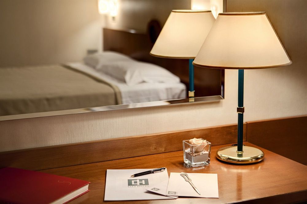 City Hotel Varese Bagian luar foto