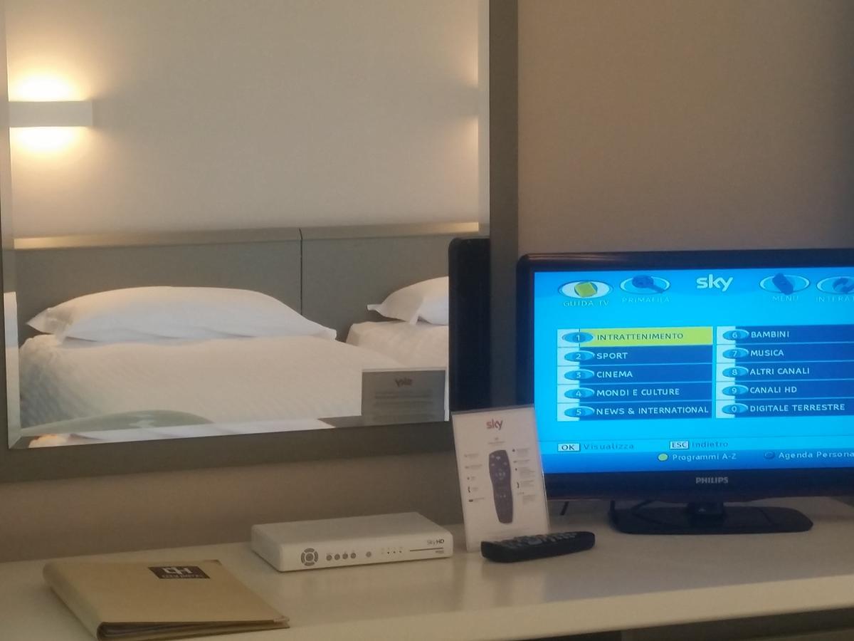 City Hotel Varese Bagian luar foto