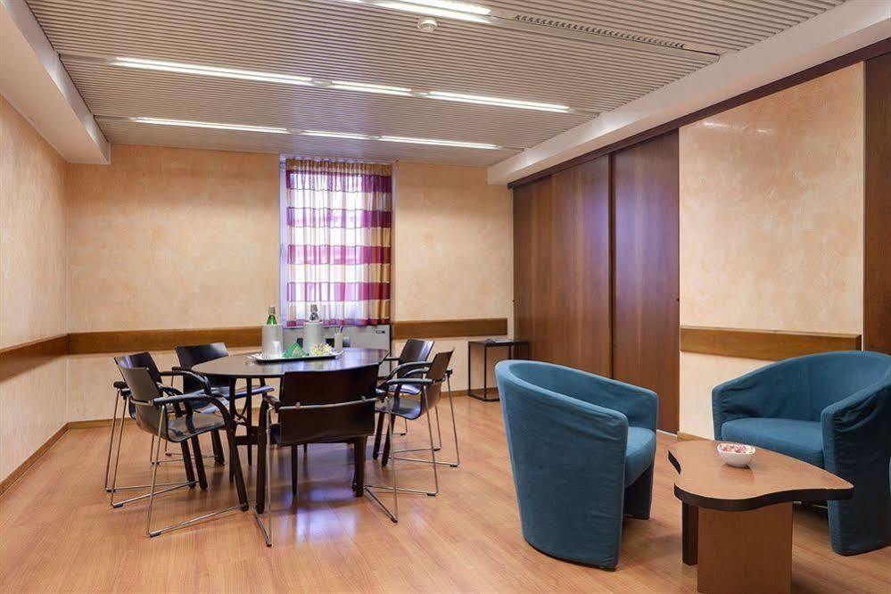 City Hotel Varese Bagian luar foto